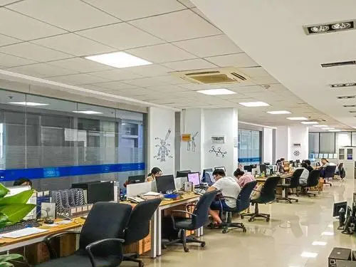 东兴利民井桥冲孔队公司